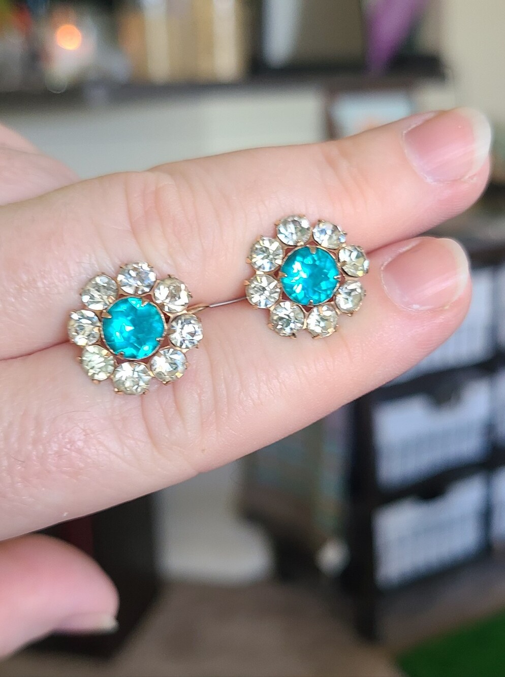 Vintage Turquoise Crystal Flower Screw Back Earrings - Sparkling Floral Design